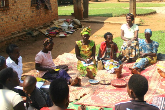 In Rwanda, WfWI graduates have come together to form a Village Savings and Loan Association (VSLA) to create their own source of credit and savings to help them grow their businesses and move out of extreme poverty. 