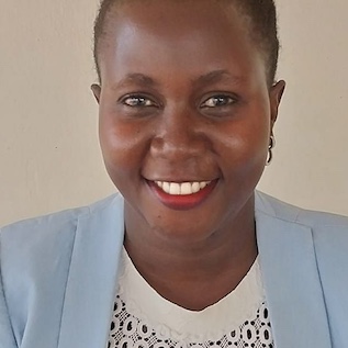 Sarah Akileng