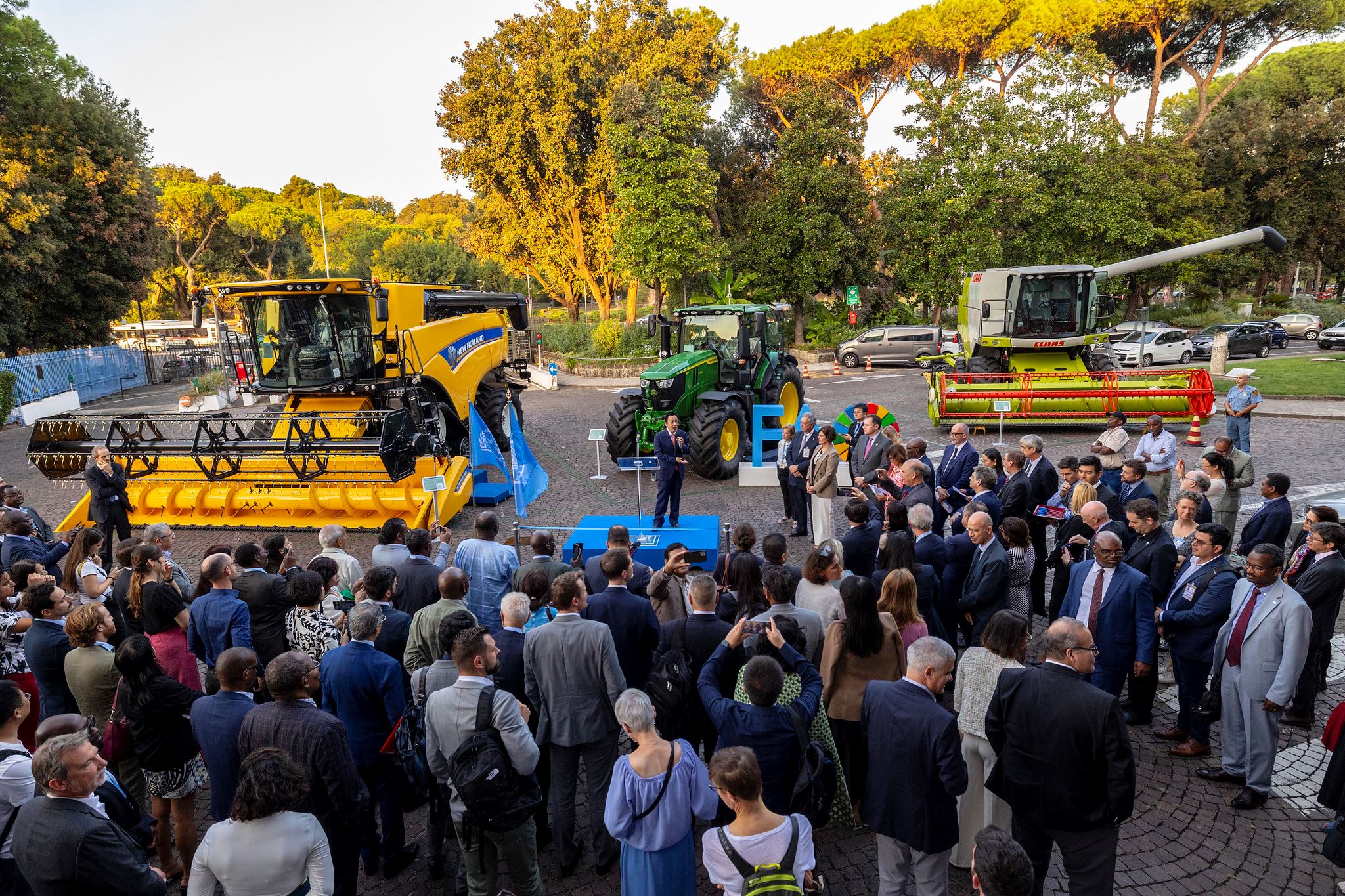 Dans le cadre de cette rencontre, une exposition exceptionnelle mettra en avant les derniers progrès techniques en matière de mécanisation de la filière agroalimentaire.