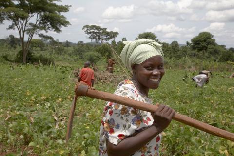 Woman farmer Uganda Department of Foreign Affairs.jpg