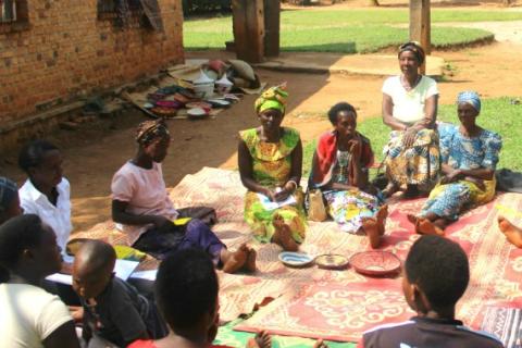 In Rwanda, WfWI graduates have come together to form a Village Savings and Loan Association (VSLA) to create their own source of credit and savings to help them grow their businesses and move out of extreme poverty. 