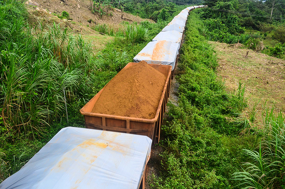 Iron-ore train, Liberia - jbdodane, 2013